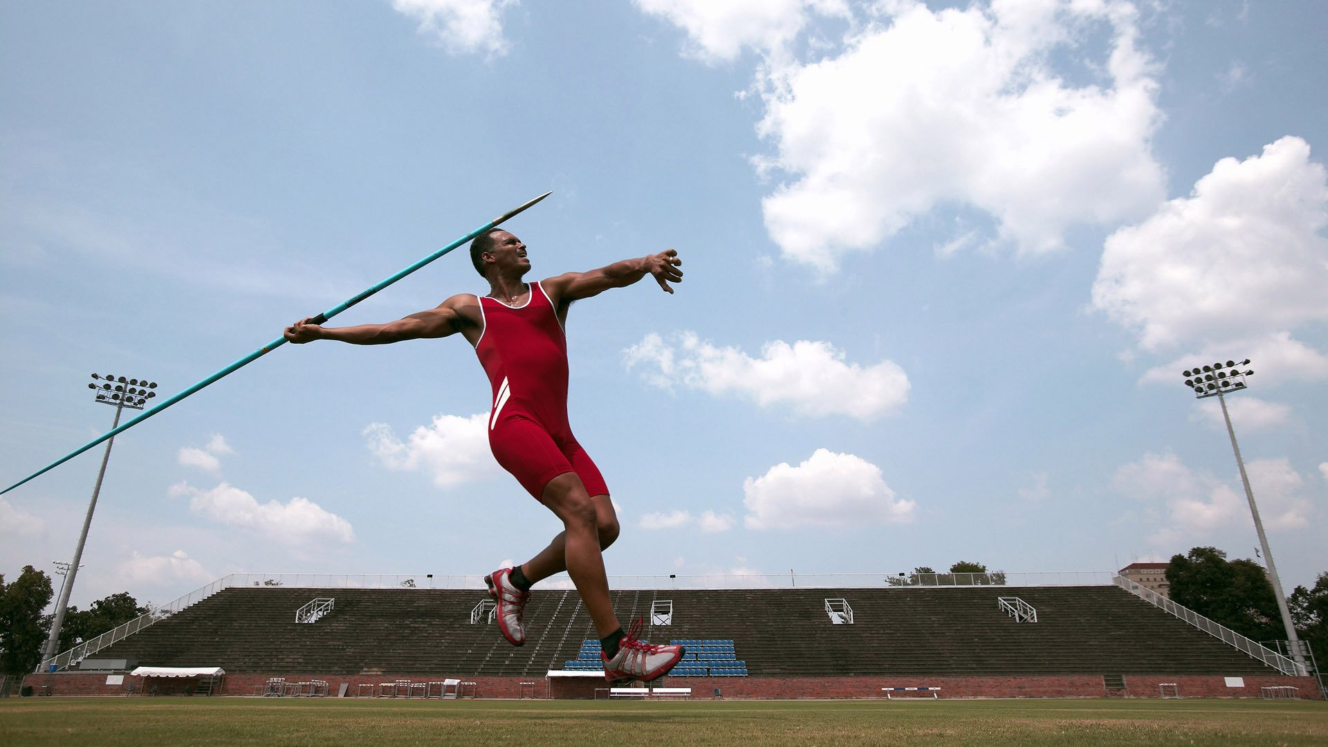 初心不改:老将的坚持与传承故事